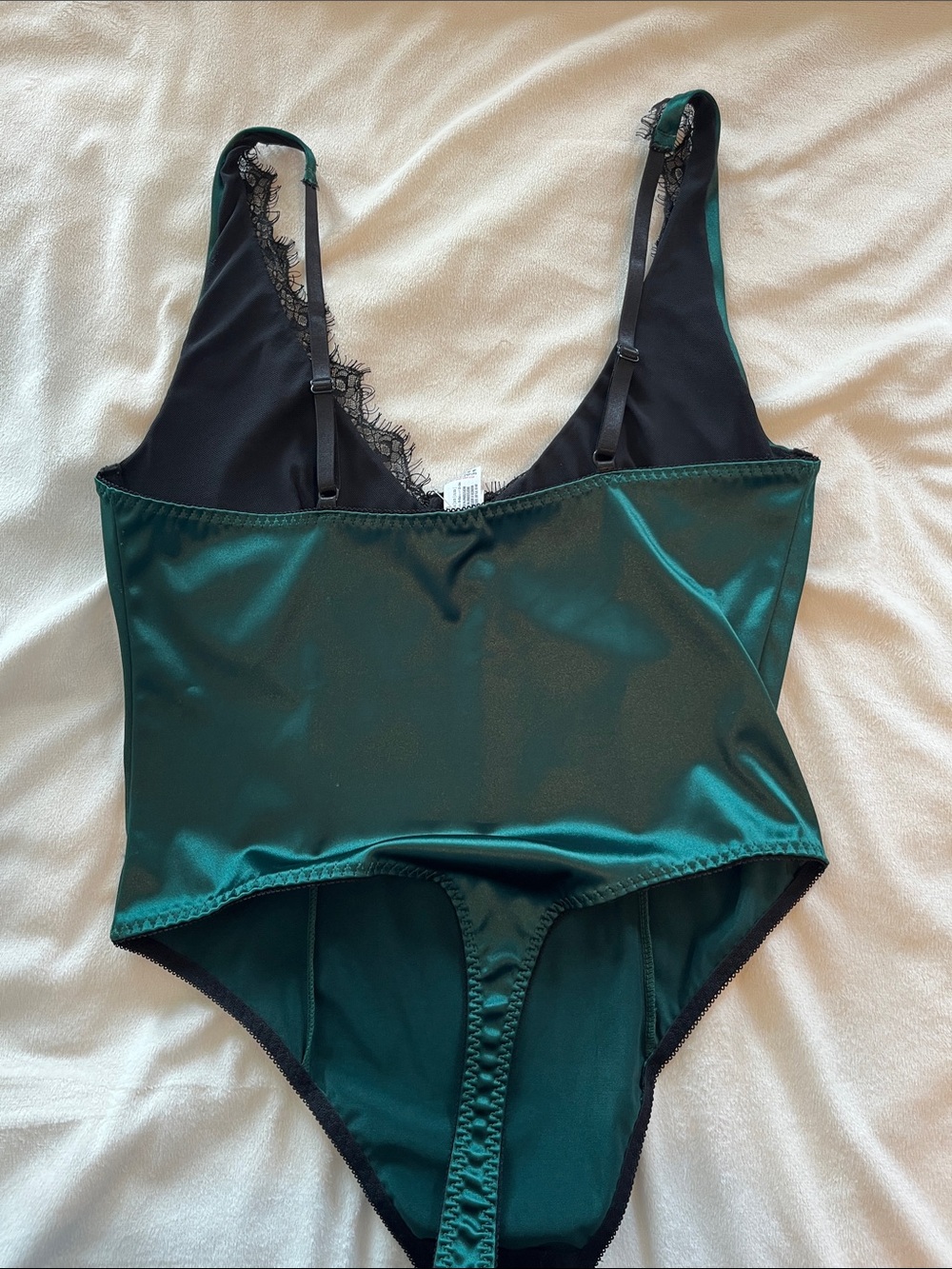 NWT Forever 21 Women’s Emerald Green Lace-Trim Bodysuit - Picture 9 of 12